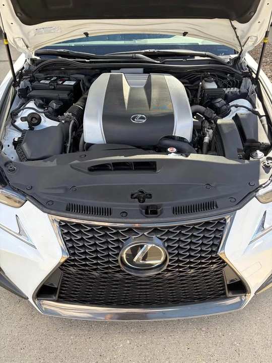 2018 Lexus IS 3rd Gen - Image 10 of 10