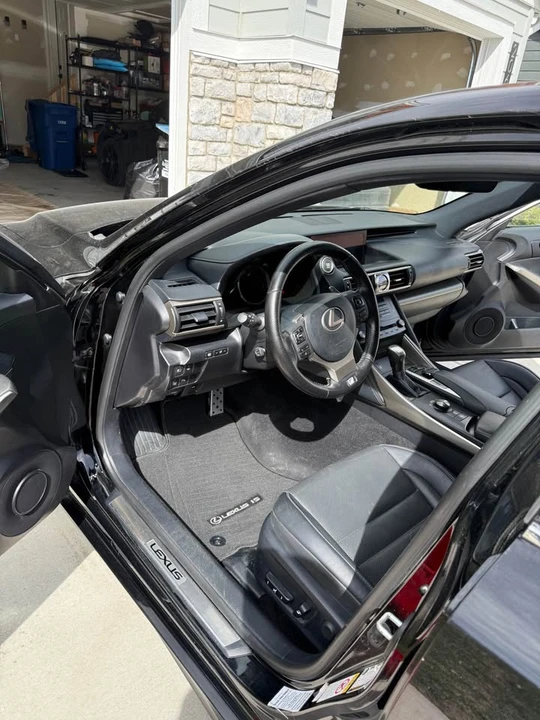 2018 Lexus IS 3rd Gen - Image 4 of 5