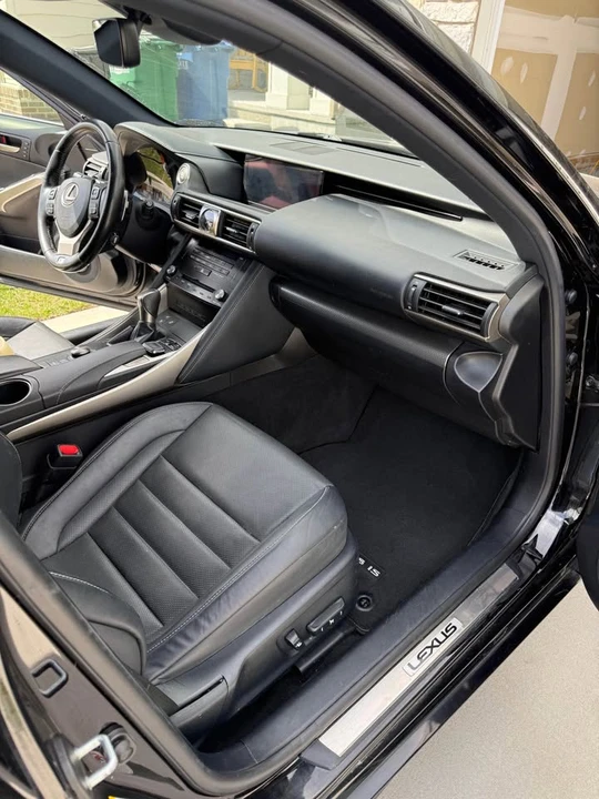2018 Lexus IS 3rd Gen - Image 5 of 5