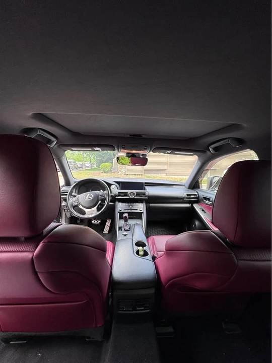 2018 Lexus IS 3rd Gen - Image 6 of 7