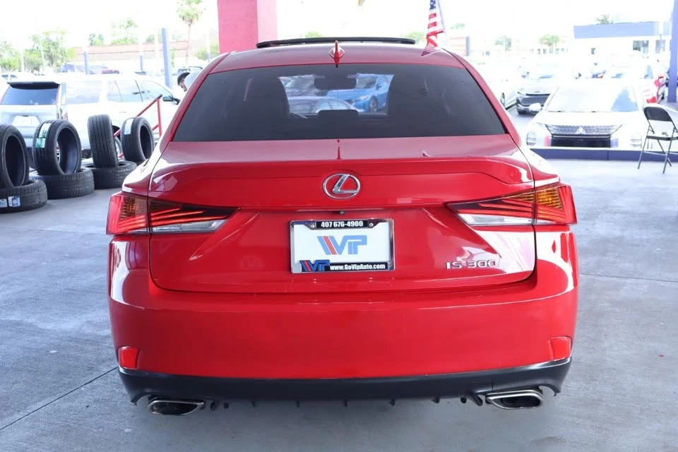 2018 Lexus IS 3rd Gen - Image 8 of 20