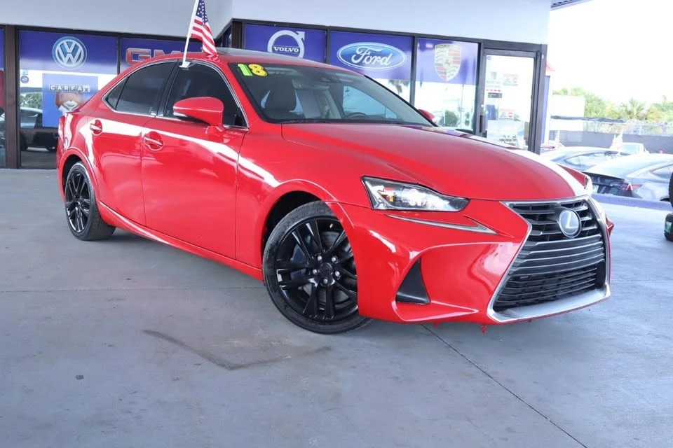2018 Lexus IS 3rd Gen - Image 3 of 20