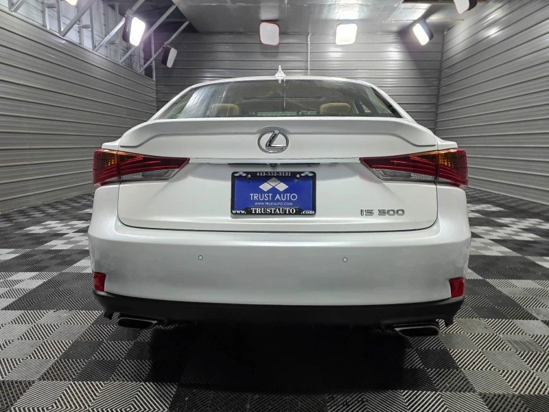 2018 Lexus IS 3rd Gen - Image 6 of 20