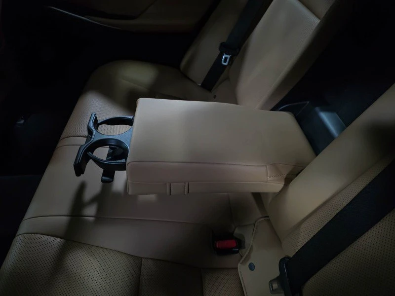 2018 Lexus IS 3rd Gen - Image 14 of 20