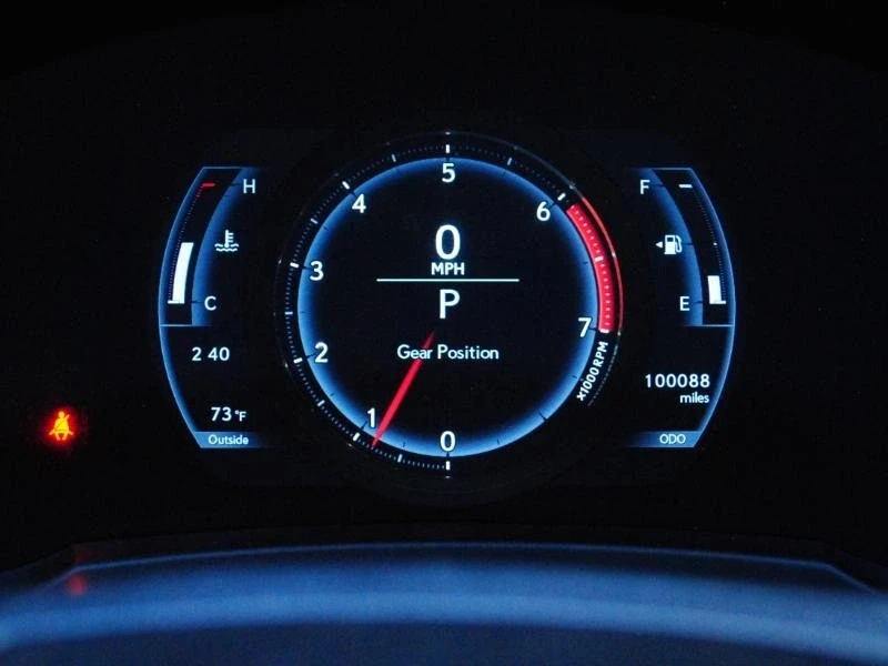 2018 Lexus IS 3rd Gen - Image 9 of 14