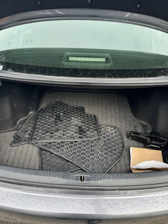 2018 Lexus IS 3rd Gen - Image 5 of 20
