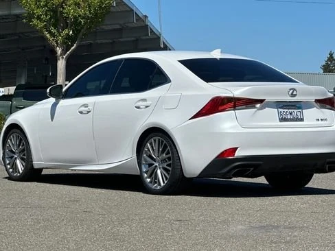 2018 Lexus IS 3rd Gen - Image 6 of 19
