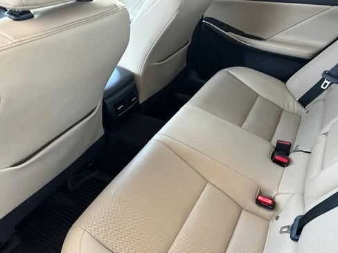 2018 Lexus IS 3rd Gen - Image 12 of 19