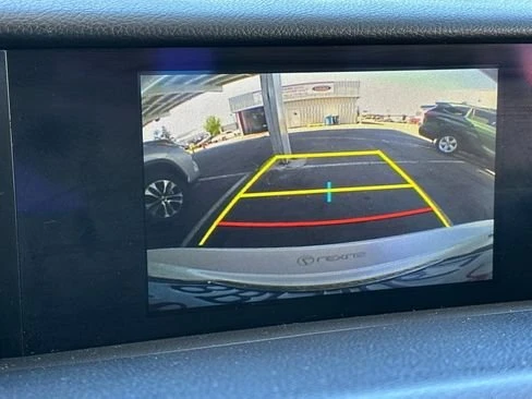 2018 Lexus IS 3rd Gen - Image 17 of 19