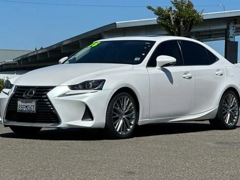 2018 Lexus IS 3rd Gen - Image 8 of 19