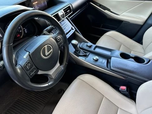 2018 Lexus IS 3rd Gen - Image 10 of 19