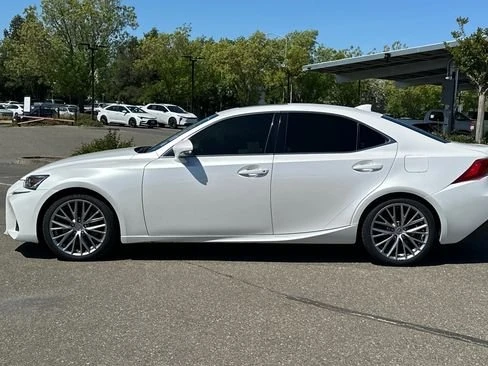 2018 Lexus IS 3rd Gen - Image 7 of 19
