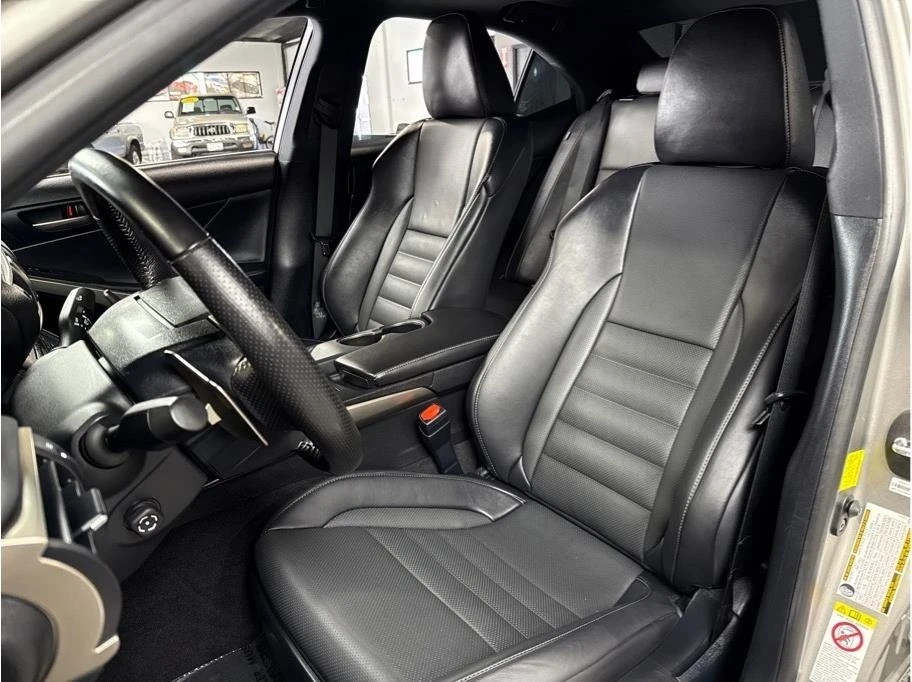 2018 Lexus IS 3rd Gen - Image 10 of 19