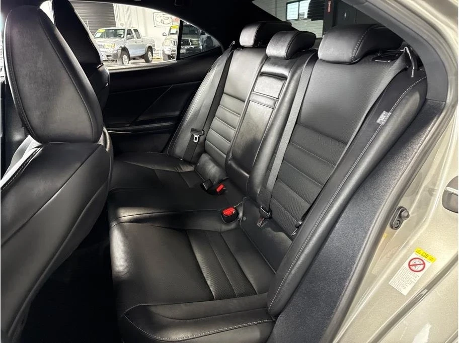 2018 Lexus IS 3rd Gen - Image 7 of 19