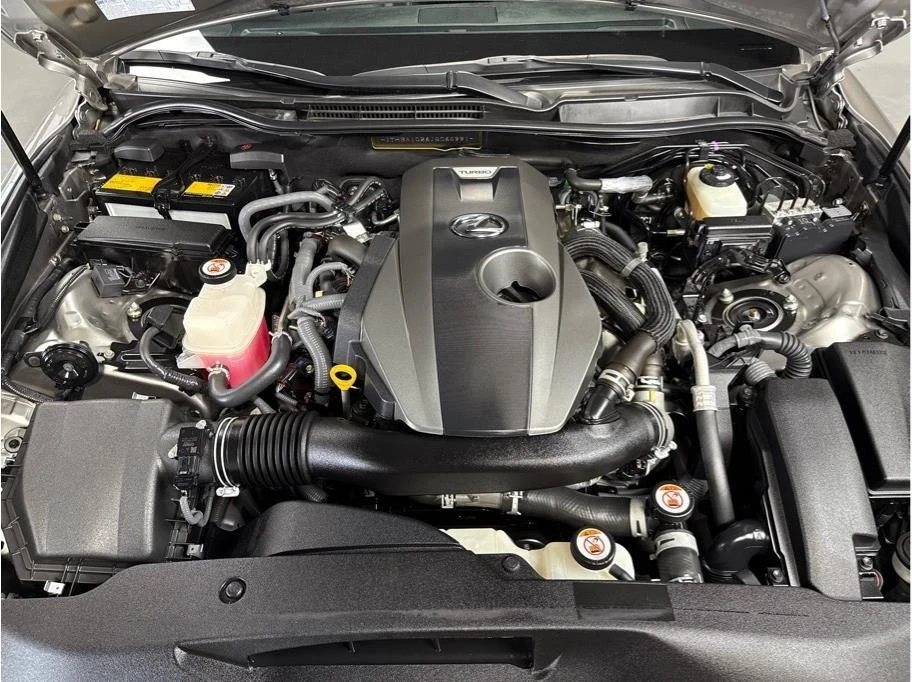 2018 Lexus IS 3rd Gen - Image 2 of 19