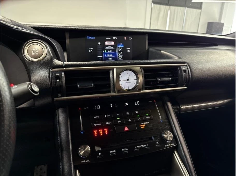 2018 Lexus IS 3rd Gen - Image 4 of 19