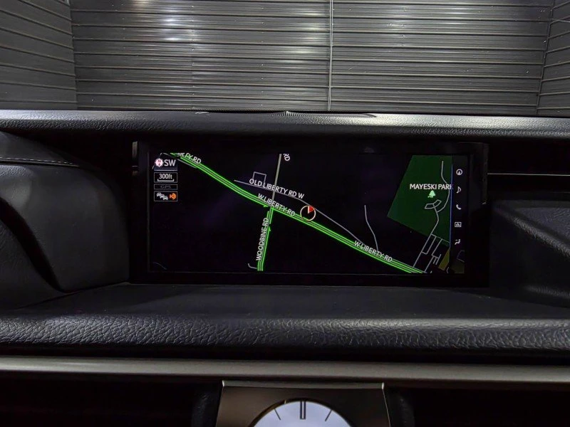 2018 Lexus IS 3rd Gen - Image 18 of 20