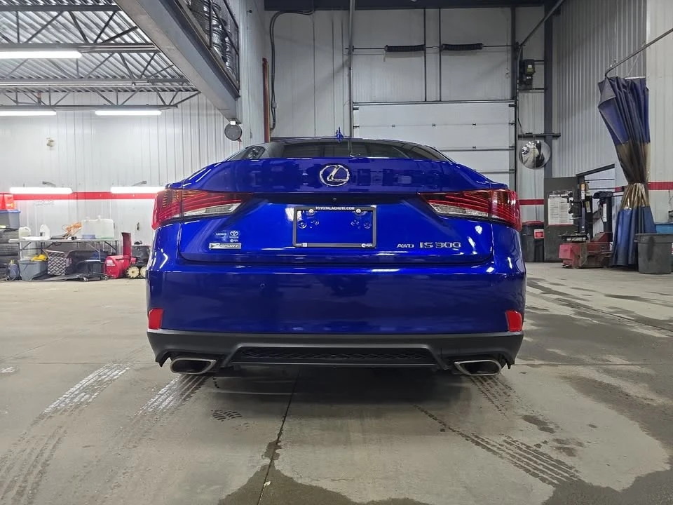 2018 Lexus IS 3rd Gen - Image 3 of 20