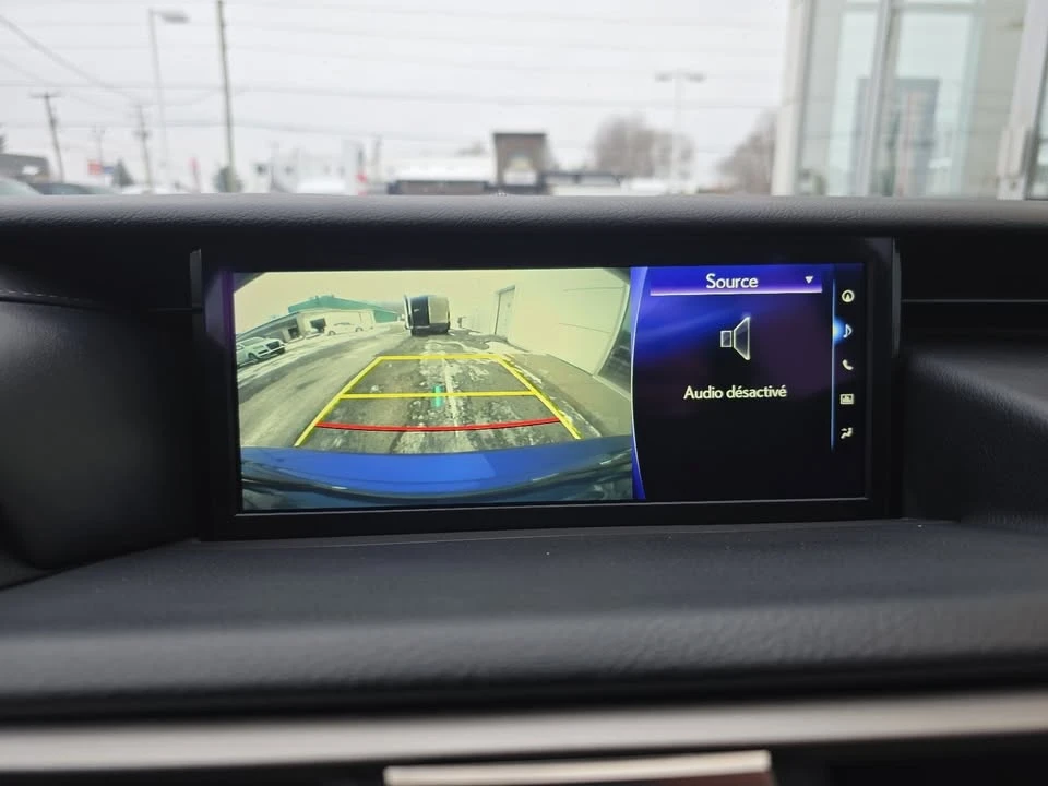 2018 Lexus IS 3rd Gen - Image 19 of 20