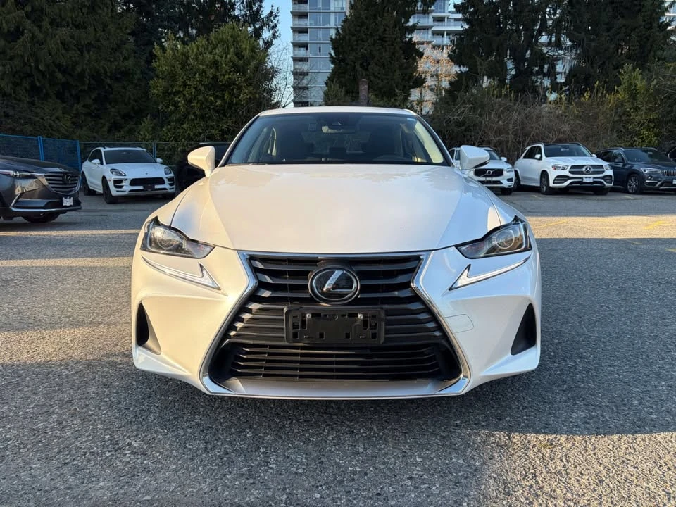 2018 Lexus IS 3rd Gen - Image 5 of 18