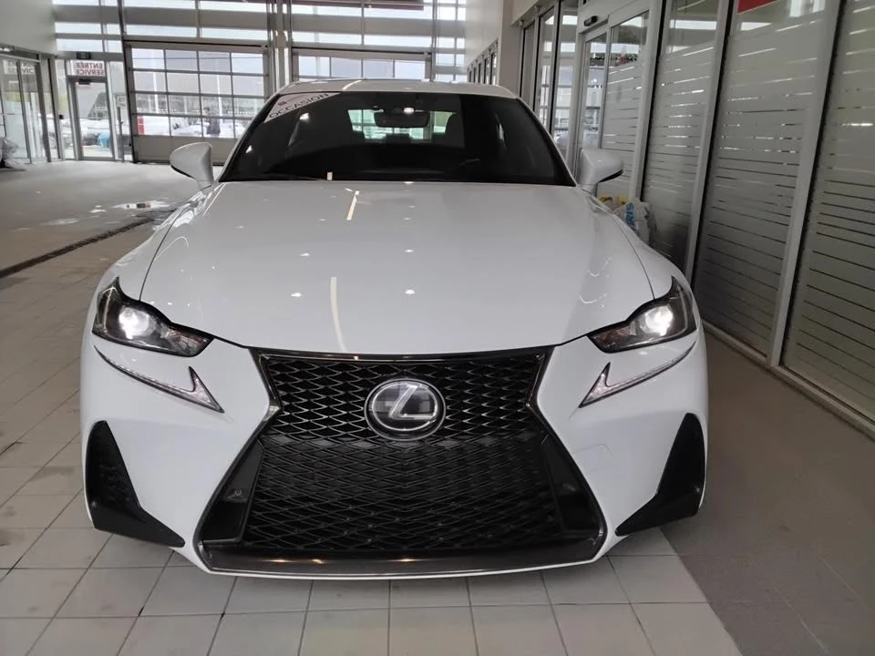 2018 Lexus IS 3rd Gen - Image 2 of 20