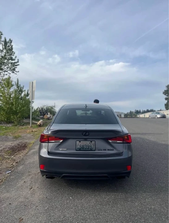 2018 Lexus IS 3rd Gen - Image 6 of 12
