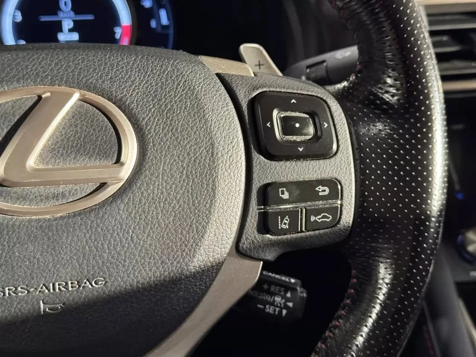 2018 Lexus IS 3rd Gen - Image 11 of 13