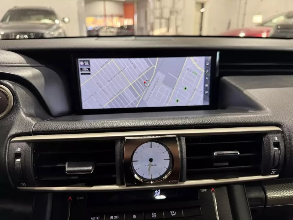2018 Lexus IS 3rd Gen - Image 14 of 20