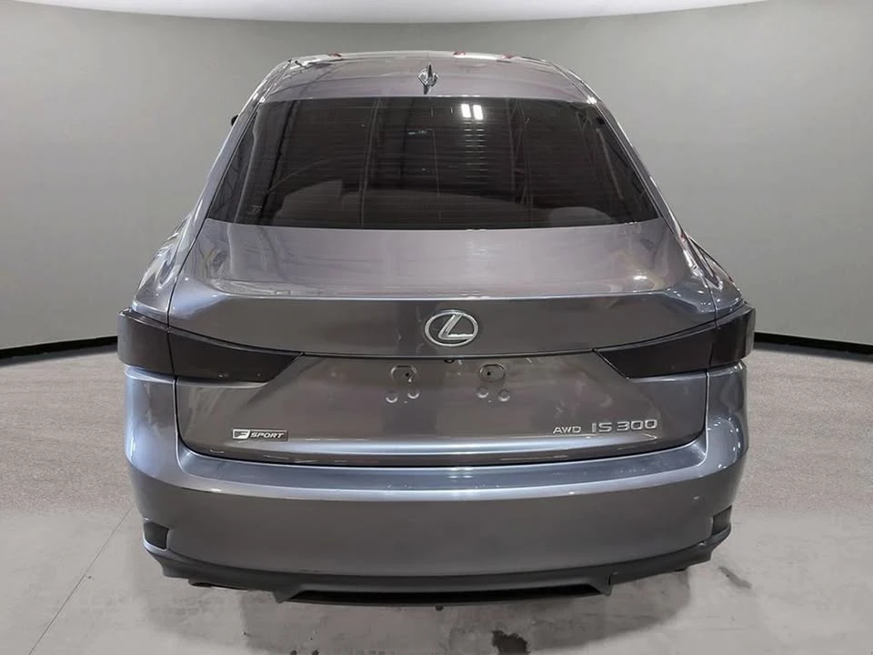 2018 Lexus IS 3rd Gen - Image 5 of 7