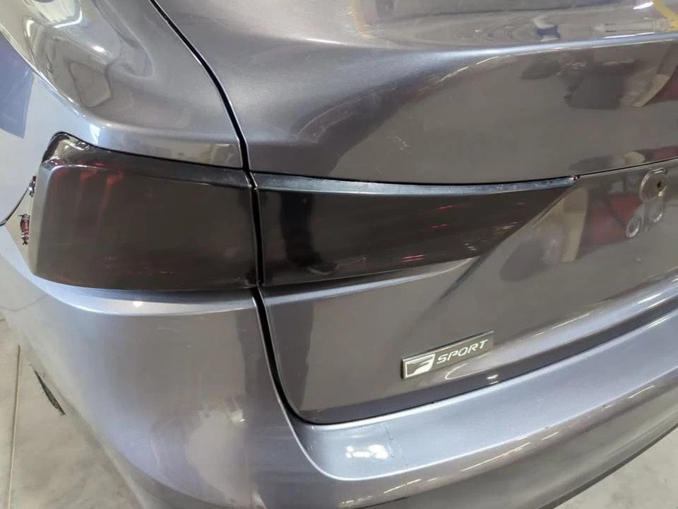 2018 Lexus IS 3rd Gen - Image 11 of 20