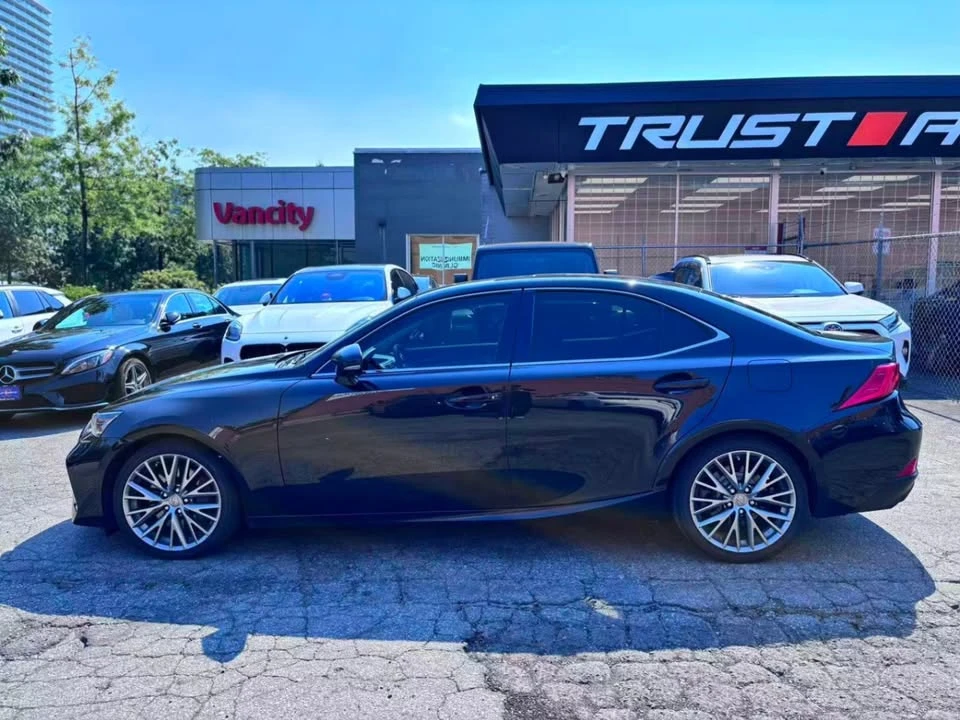 2018 Lexus IS 3rd Gen - Image 7 of 20