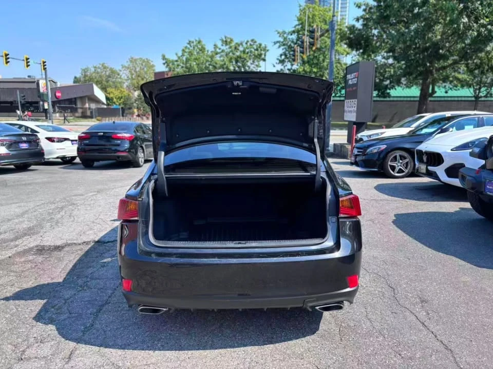 2018 Lexus IS 3rd Gen - Image 13 of 20