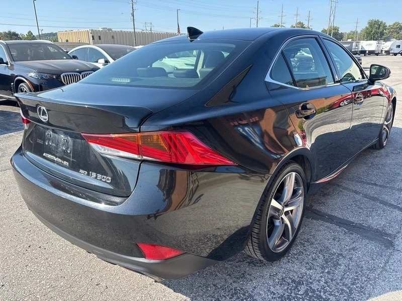 2018 Lexus IS 3rd Gen - Image 7 of 19
