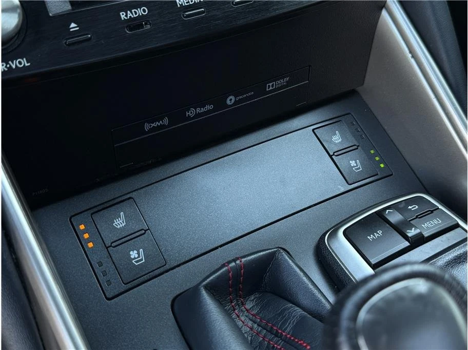 2018 Lexus IS 3rd Gen - Image 18 of 20