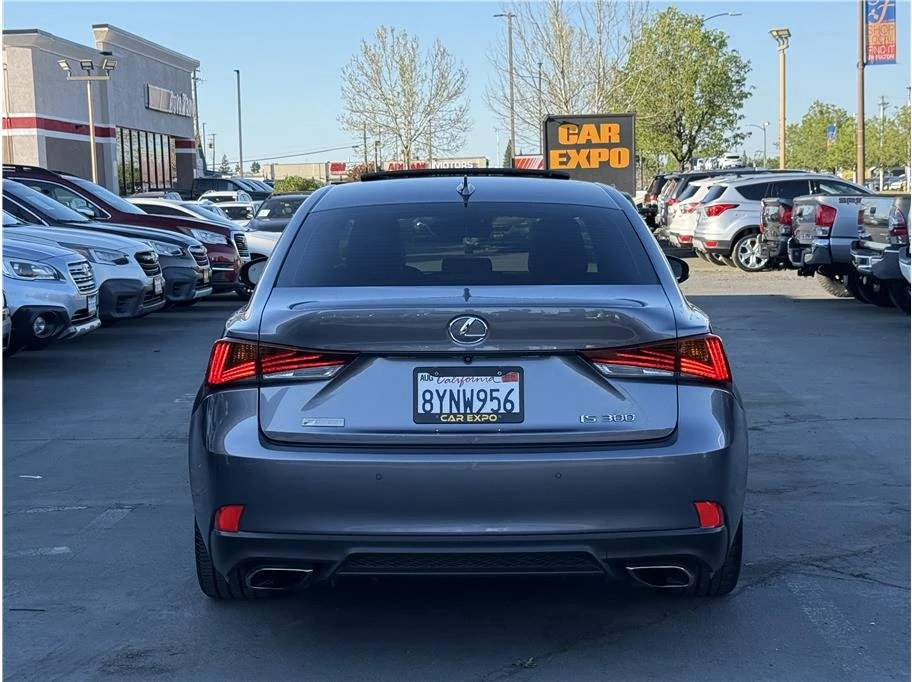 2018 Lexus IS 3rd Gen - Image 5 of 20