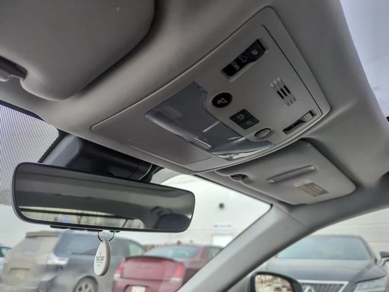 2018 Lexus IS 3rd Gen - Image 16 of 20