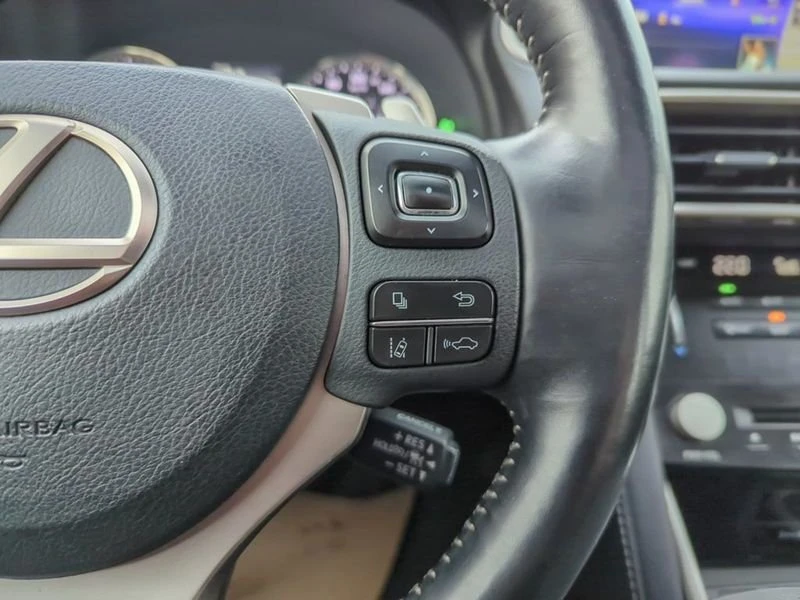 2018 Lexus IS 3rd Gen - Image 11 of 20