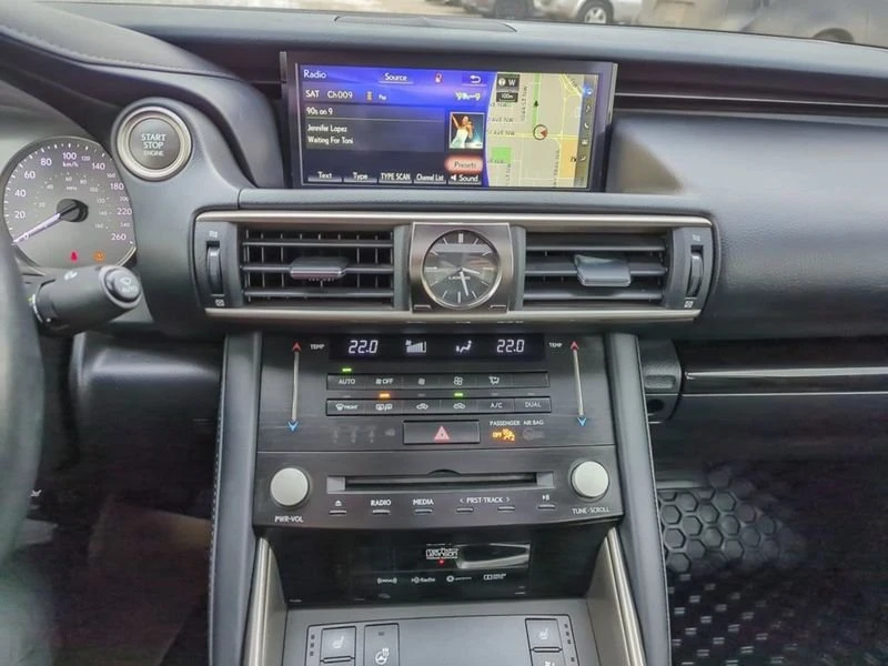 2018 Lexus IS 3rd Gen - Image 14 of 20