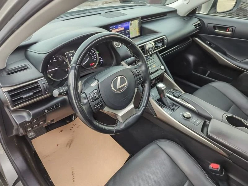 2018 Lexus IS 3rd Gen - Image 8 of 20