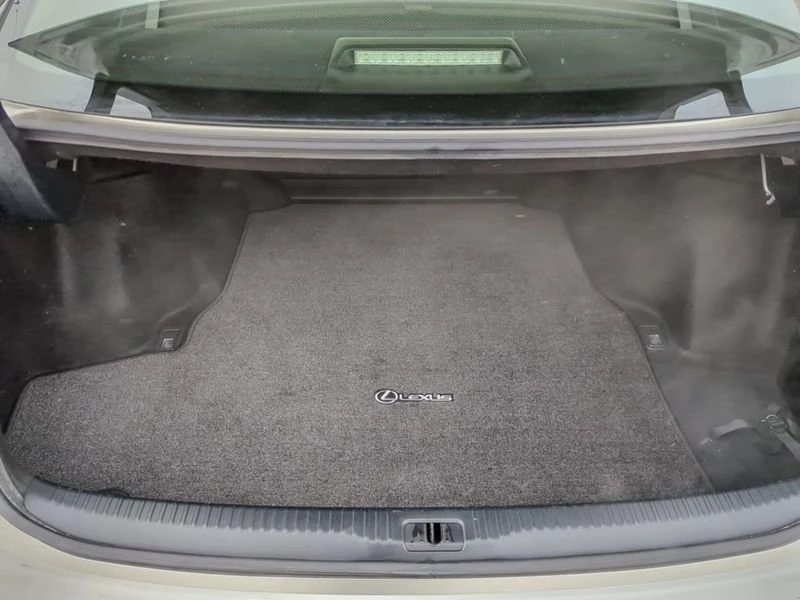 2018 Lexus IS 3rd Gen - Image 7 of 19