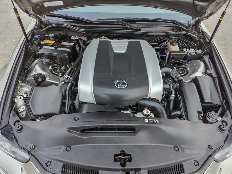 2018 Lexus IS 3rd Gen - Image 6 of 19