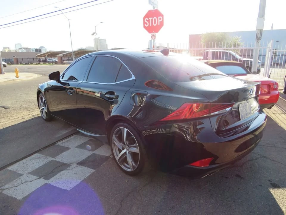 2018 Lexus IS 3rd Gen - Image 17 of 19