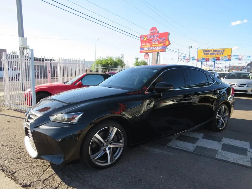2018 Lexus IS 3rd Gen - Image 4 of 19