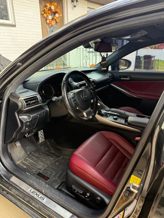 2018 Lexus IS 3rd Gen - Image 6 of 6