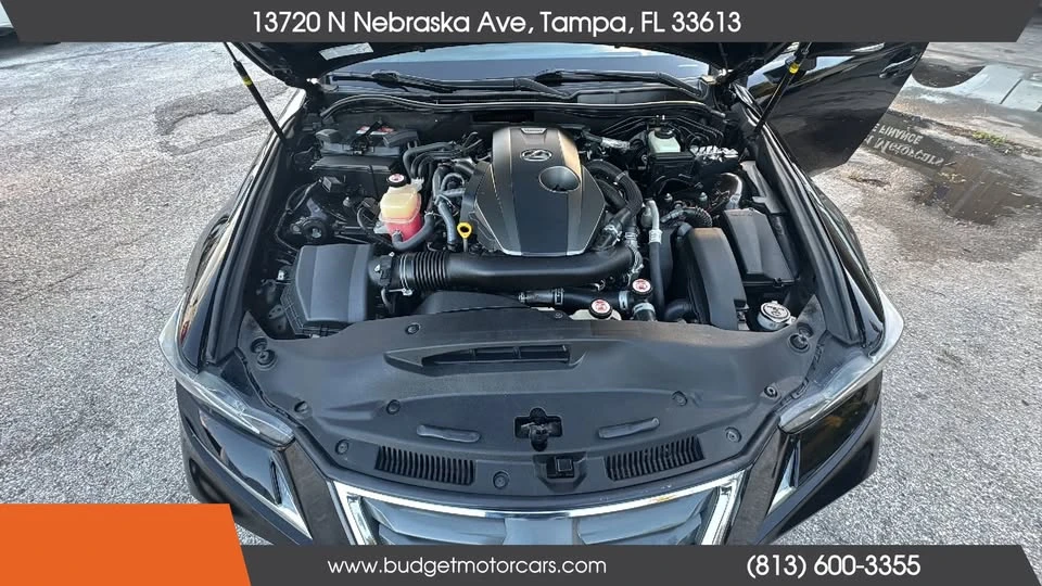 2018 Lexus IS 3rd Gen - Image 15 of 20