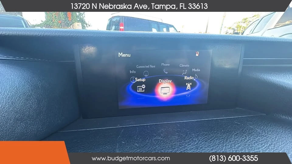 2018 Lexus IS 3rd Gen - Image 19 of 20