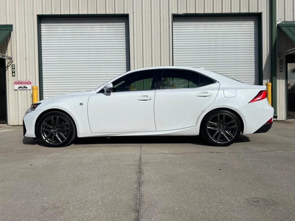 2018 Lexus IS 3rd Gen - Image 5 of 19