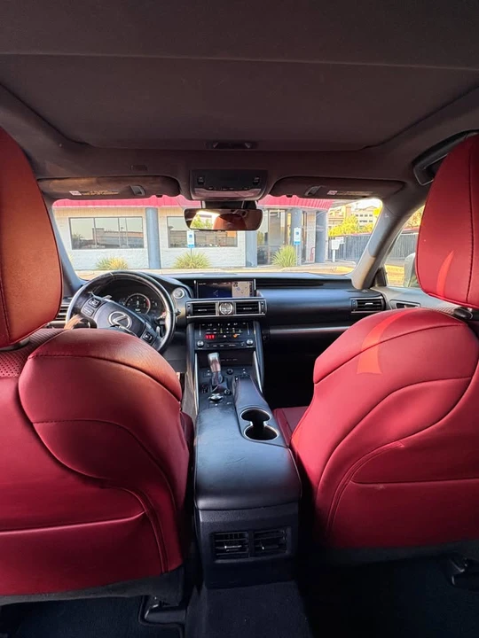 2018 Lexus IS 3rd Gen - Image 12 of 15
