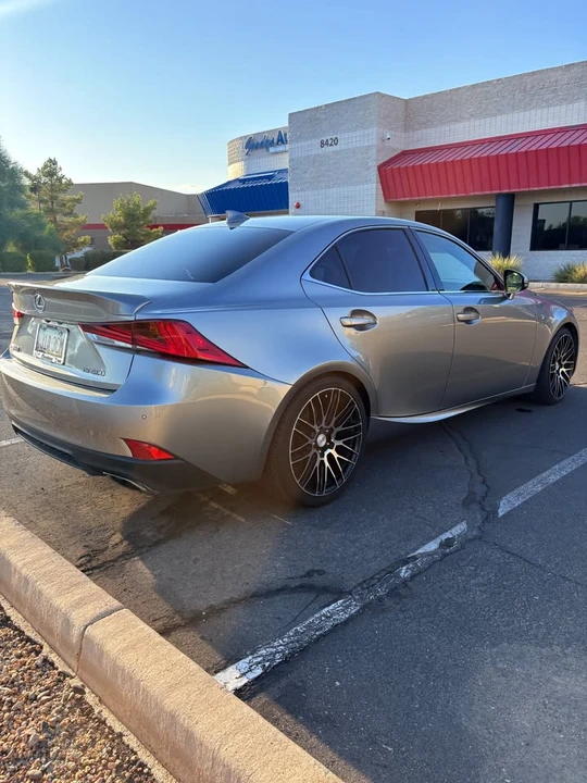 2018 Lexus IS 3rd Gen - Image 5 of 15