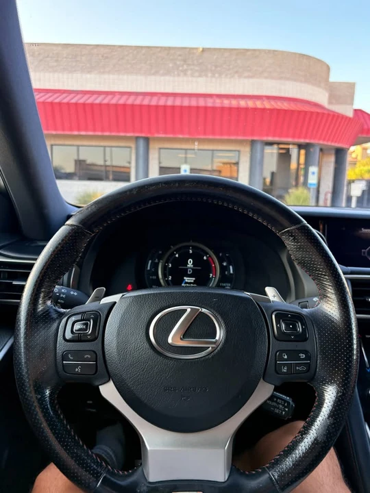 2018 Lexus IS 3rd Gen - Image 15 of 15